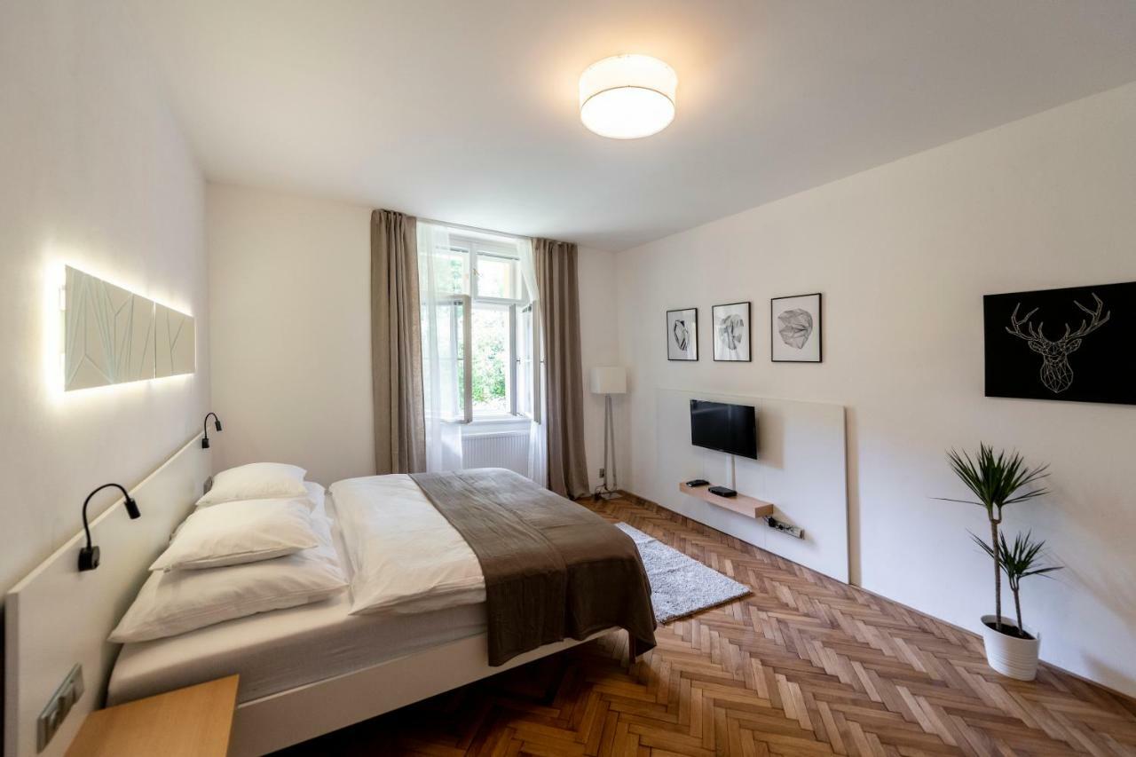Apartment Slavikova 11 Прага Экстерьер фото